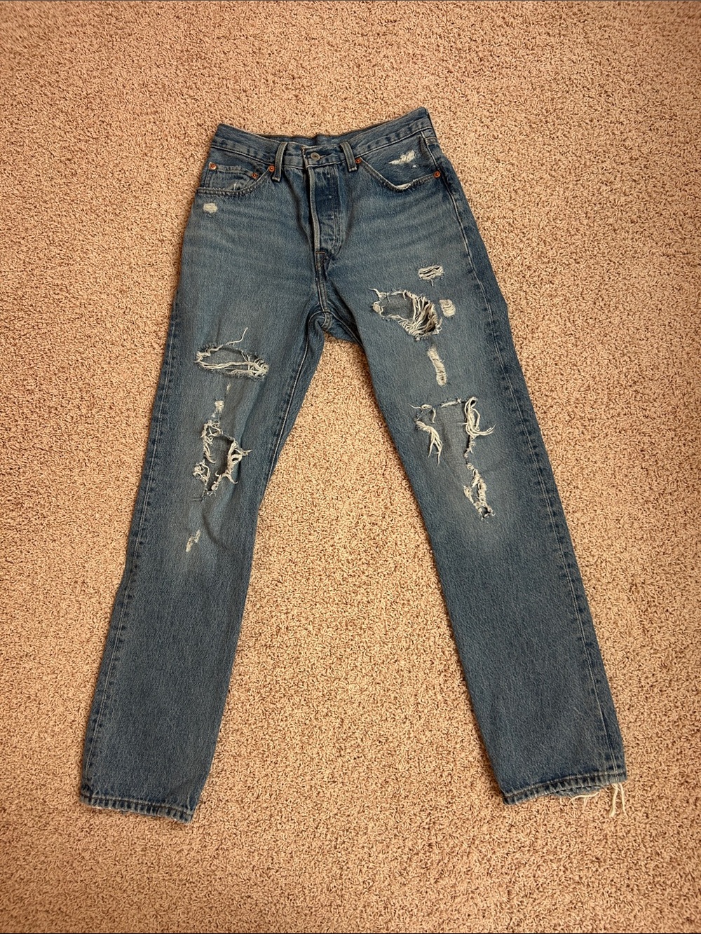 Levi’s Premium Original 501 Jeans Hits Different Size 26/30